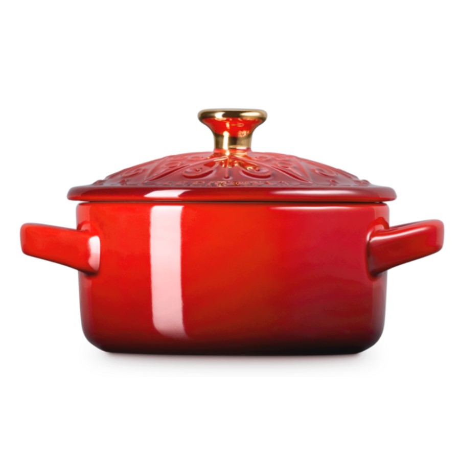 additioanl image for  Le Creuset Petite Cocotte Cerise 250 ml 